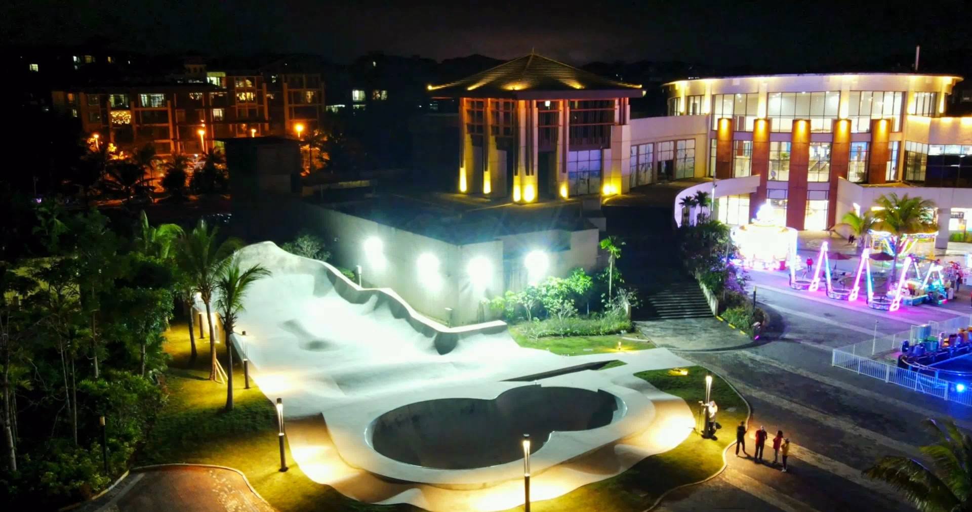 万宁耀彩网国际免税港