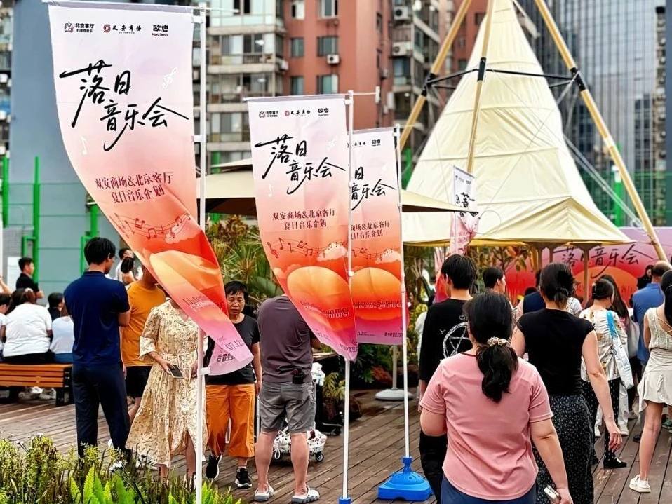 1753413925773079296959_719